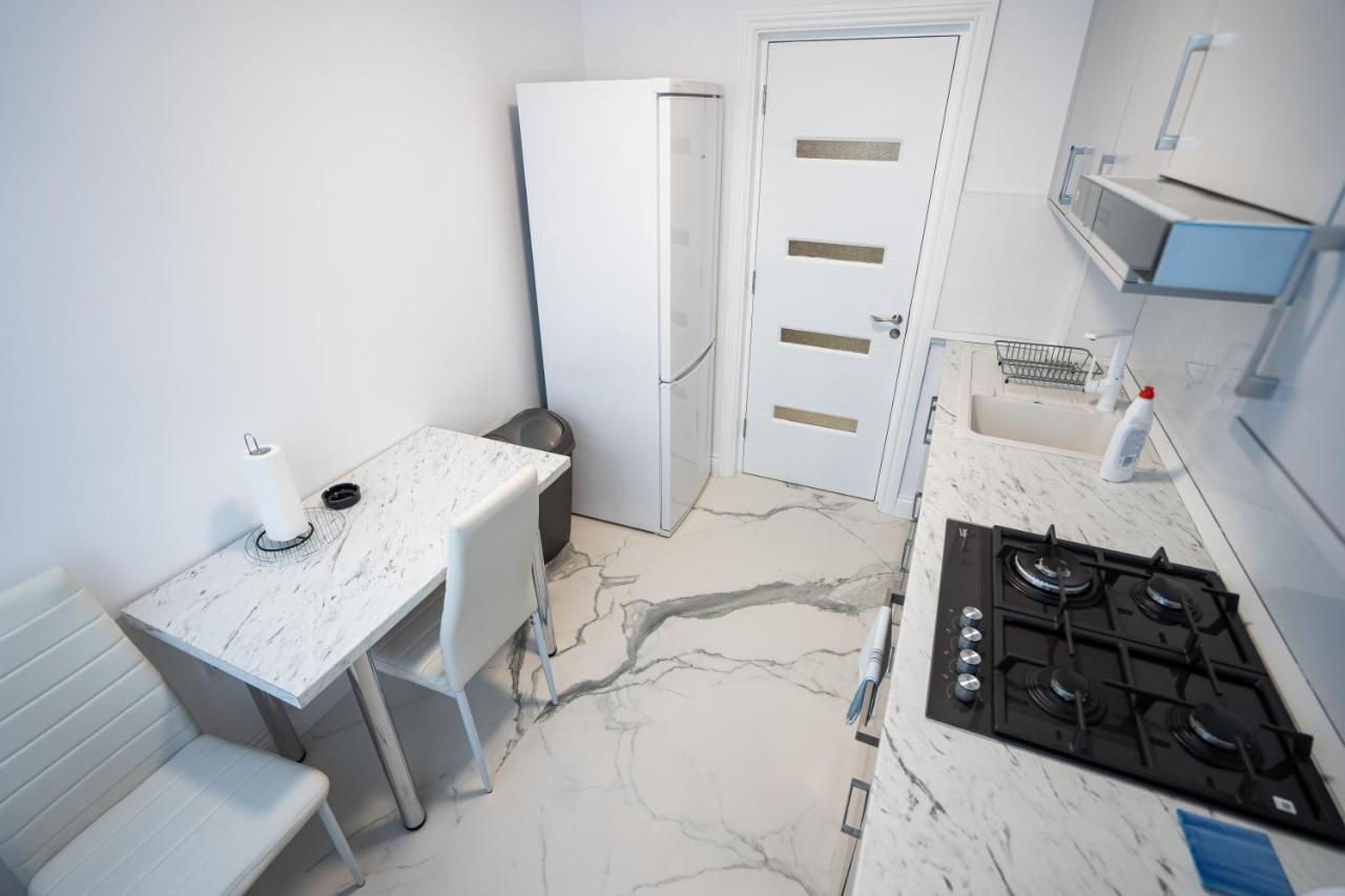 Gabi Apartament Сучава Екстер'єр фото