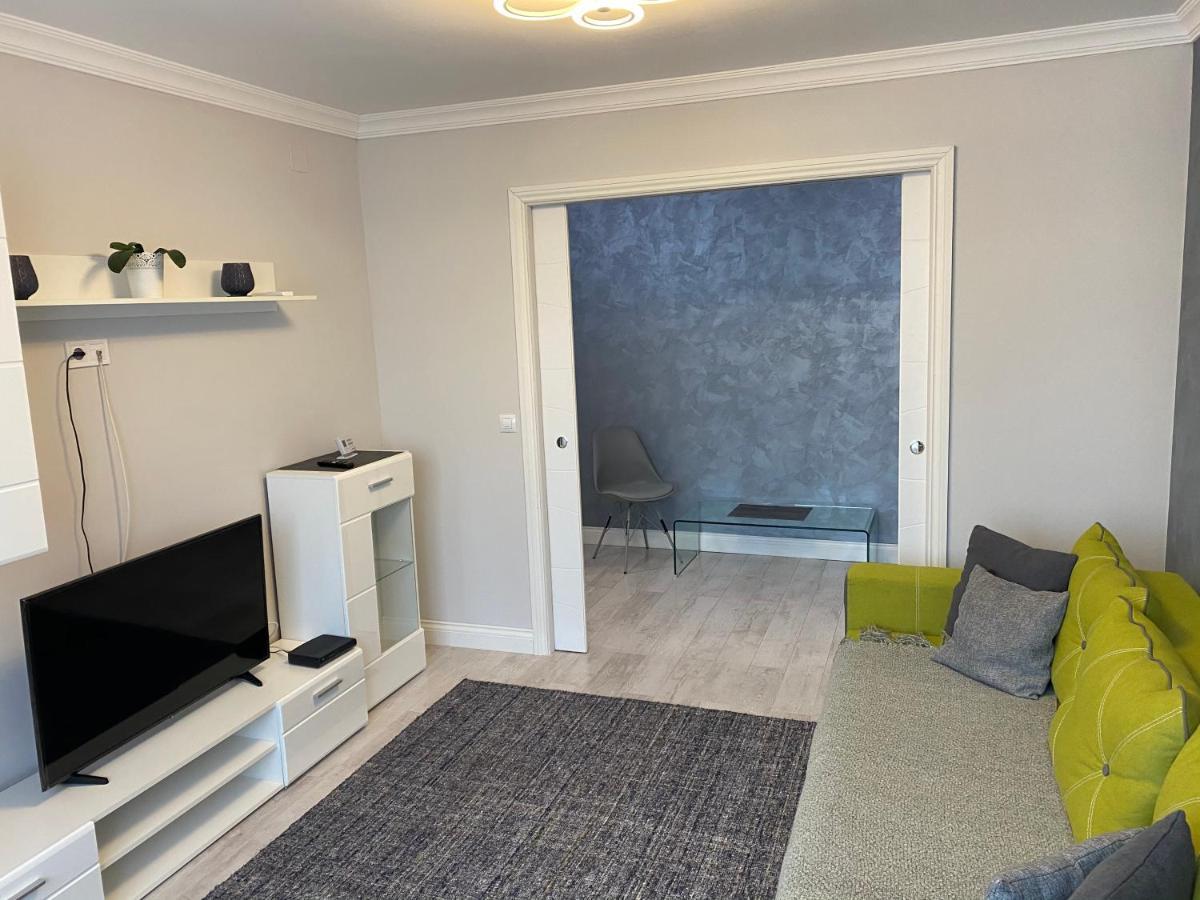 Gabi Apartament Сучава Екстер'єр фото
