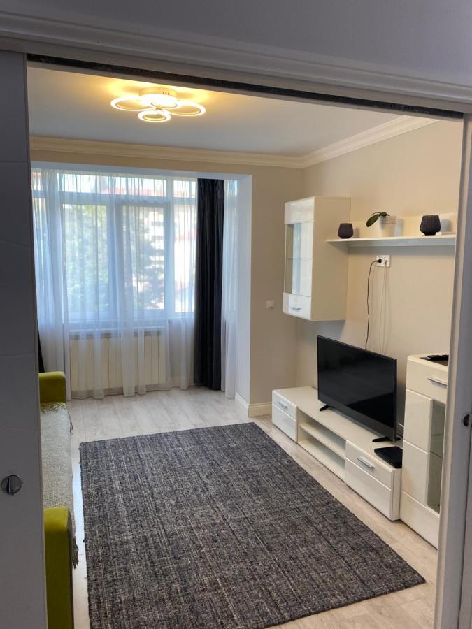 Gabi Apartament Сучава Екстер'єр фото